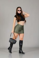 Curva ART.7014 MINI SHORT VERDE MILITAR - Imagen 2